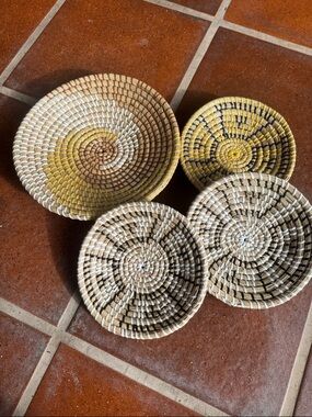 4pc Handwoven Decorative Basket Set - Wall Hangers